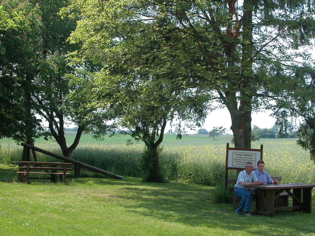 Hasselberger Hof Hotell Hasselberg  Exteriör bild